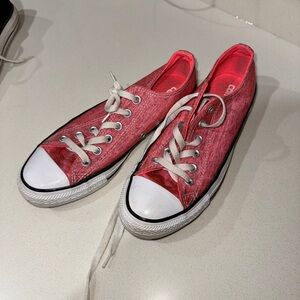 Pink converse women’s 8 like new